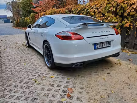 Porsche Panamera 4S V8 4.8 400 4x4