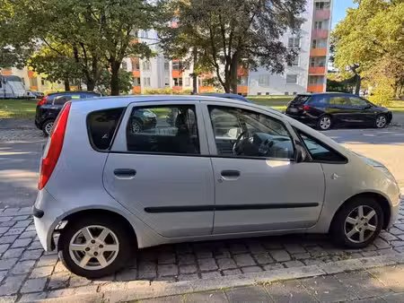 Mitsubishi Colt 1.1 75
