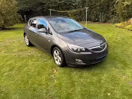 Opel Astra 1.4 120