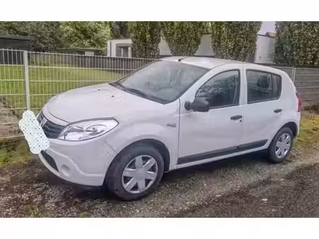 Dacia Sandero 1.2 75