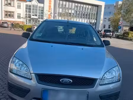 Ford Focus 1.4 80