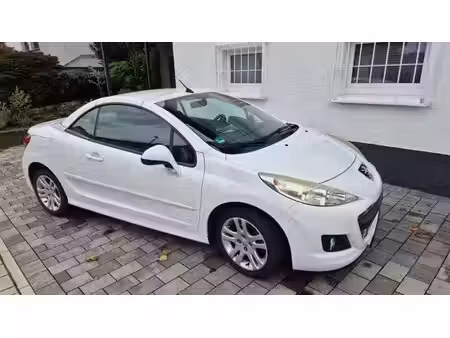 Peugeot 207 CC 1.6 VTi 120