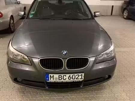 BMW Série 5 520i 2.2 170