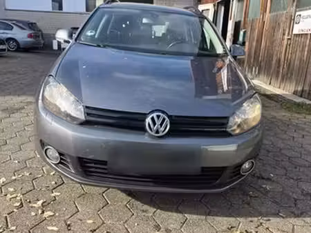 Volkswagen Golf 1.2 TSI 110