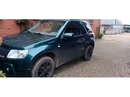 Suzuki Grand Vitara 1.6 106 4x4