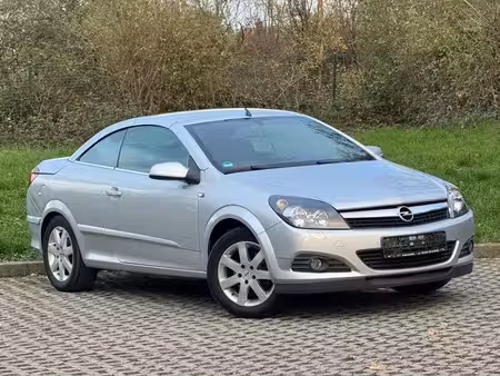 Opel Astra 1.6 105 Edition