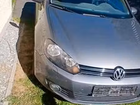 Volkswagen Golf 1.6 TDI 105
