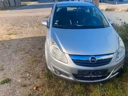 Opel Corsa 1.2 80
