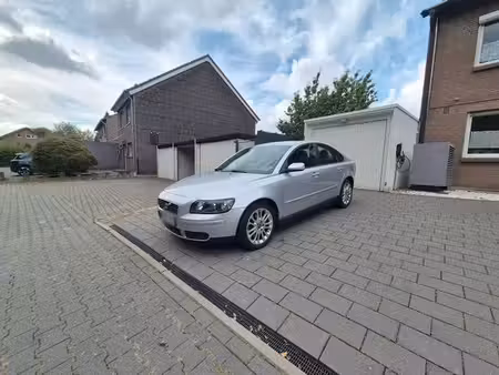 Volvo S40 2.0 D 136