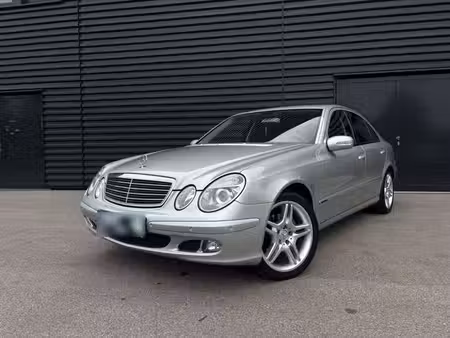 Mercedes-Benz Classe E E 220 2.1 150