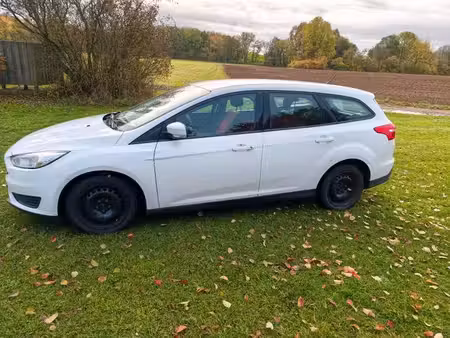 Ford Focus 1.0 125