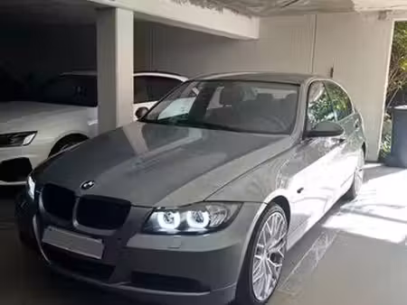 BMW Série 3 325i 2.5 218