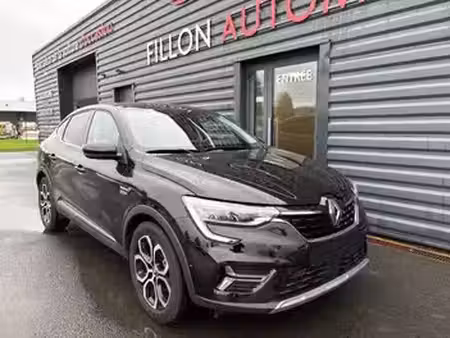 Renault Arkana E-Tech 1.6 145 Techno