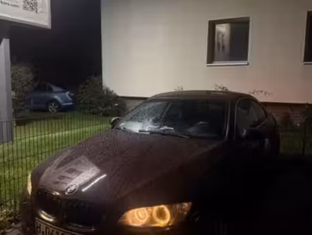 BMW Série 3 330d 3.0 245