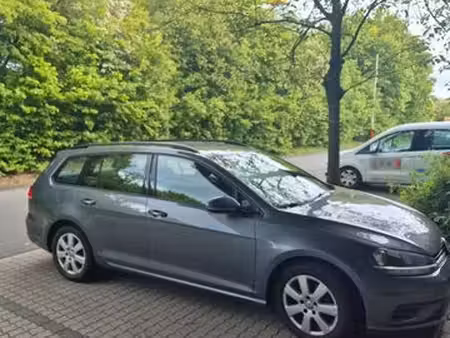 Volkswagen Golf 1.0 TSI 85 Trendline
