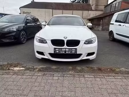 BMW Série 3 3.0
