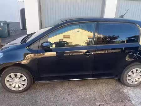 Volkswagen up! 83
