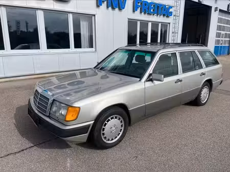 Mercedes-Benz Classe E E 300