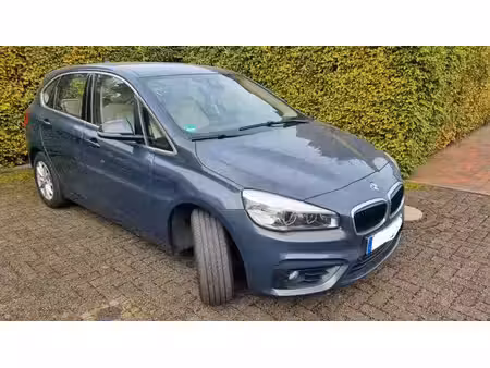 BMW Série 2 218i 1.5 136