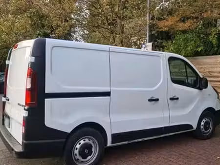 Renault Trafic 1.6 dCi 95