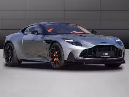 Aston Martin DB12 V8 4.0 680