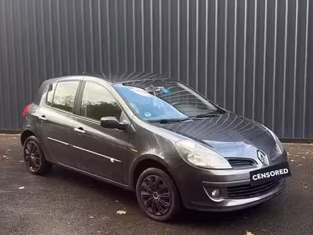 Renault Clio 1.6 90