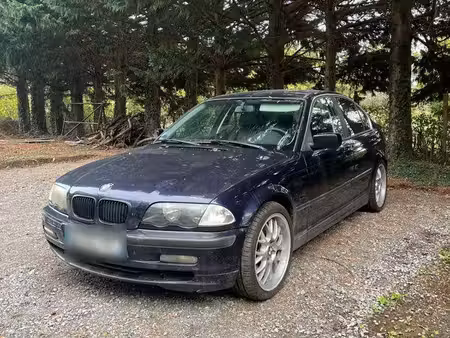 BMW Série 3 330d 3.0 183