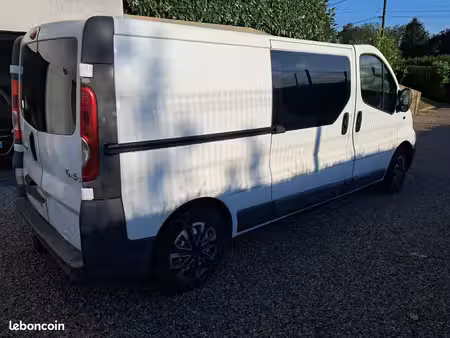 Renault Trafic 2.0 dCi 90