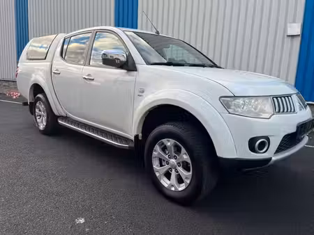 Mitsubishi L200 2.5 178