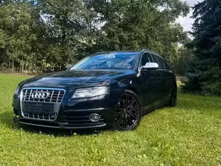 Audi A4 S4 V6 3.0 TFSI 333 quattro