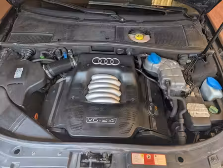 Audi A6 V6 2.4 170 quattro