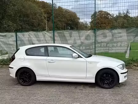 BMW Série 1 116i 2.0 122