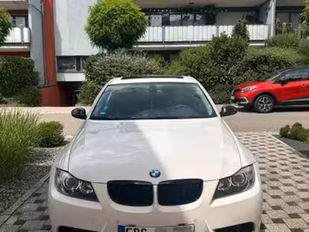 BMW Série 3 325i 3.0 218