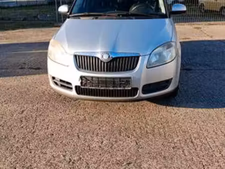 Škoda Roomster 