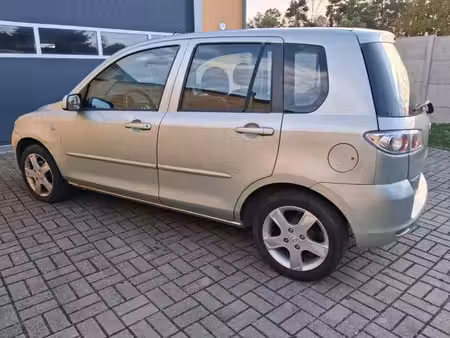 Mazda Mazda2 1.4 80
