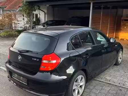 BMW Série 1 118d 2.0 143