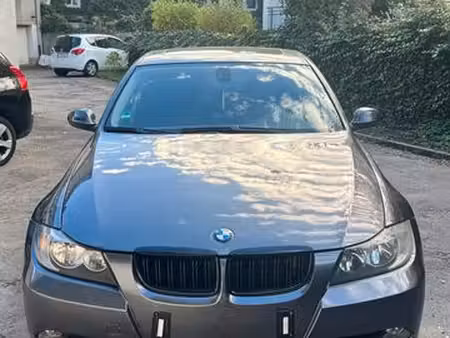 BMW Série 3 318i 2.0 129