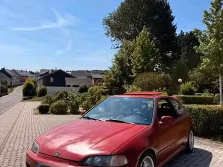 Honda Civic 1.3 75