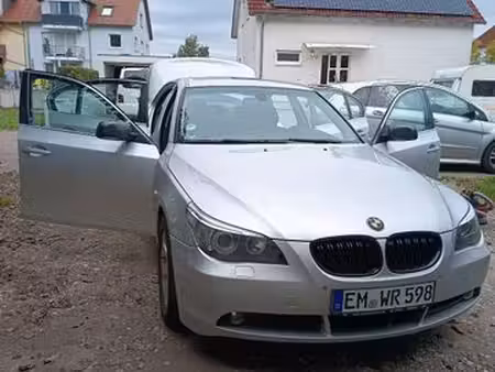 BMW Série 5 523i 2.5 177