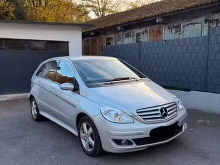 Mercedes-Benz Classe B B 180