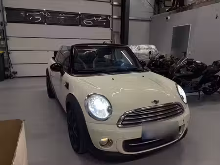 Mini Cabrio Cooper 1.6 122