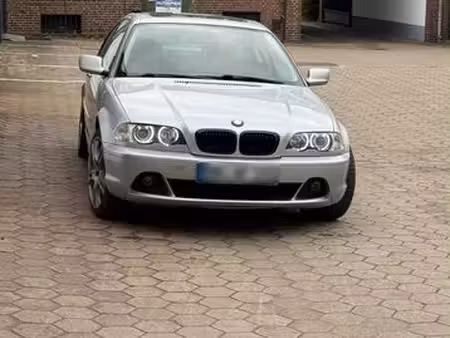 BMW Série 3 318i 1.9 118