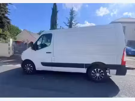 Renault Master dCi 100