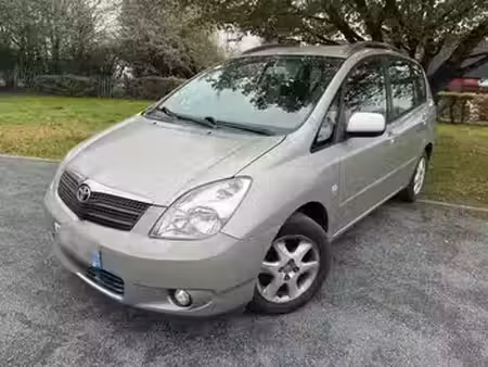 Toyota Corolla 2.0 90 Linea Sol