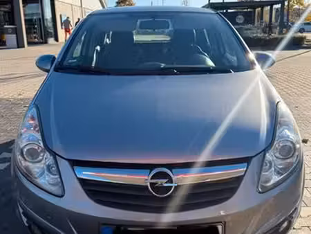 Opel Corsa 1.4 90