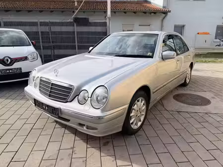 Mercedes-Benz Classe E E 320