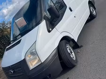 Ford Transit 2.2 TDCi 140