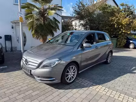 Mercedes-Benz Classe B B 180 Urban