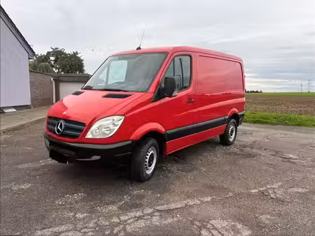 Mercedes-Benz Sprinter 213 129