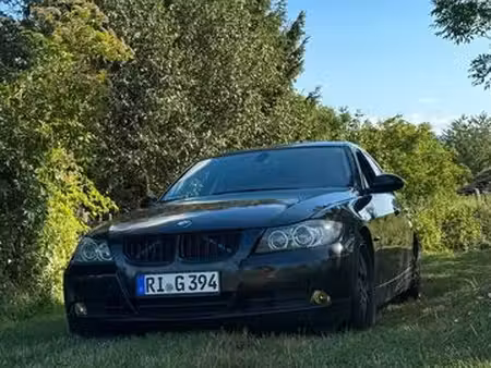 BMW Série 3 325i 218